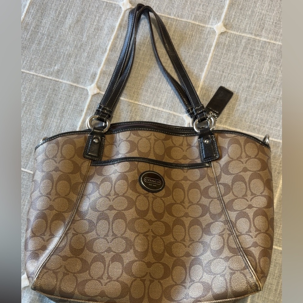 Coach Tan and Black Signature Shoulder Bag